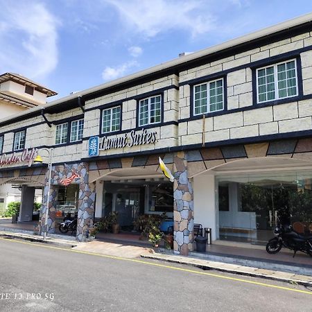 Lumut Suites Buitenkant foto