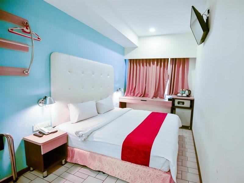 Lumut Suites Buitenkant foto