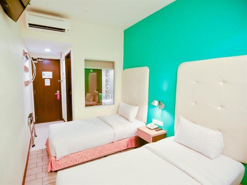 Lumut Suites Buitenkant foto