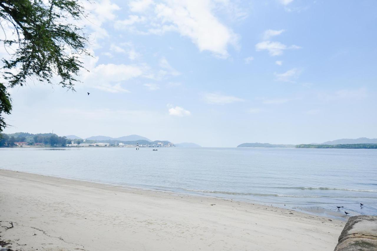 Lumut Suites Buitenkant foto