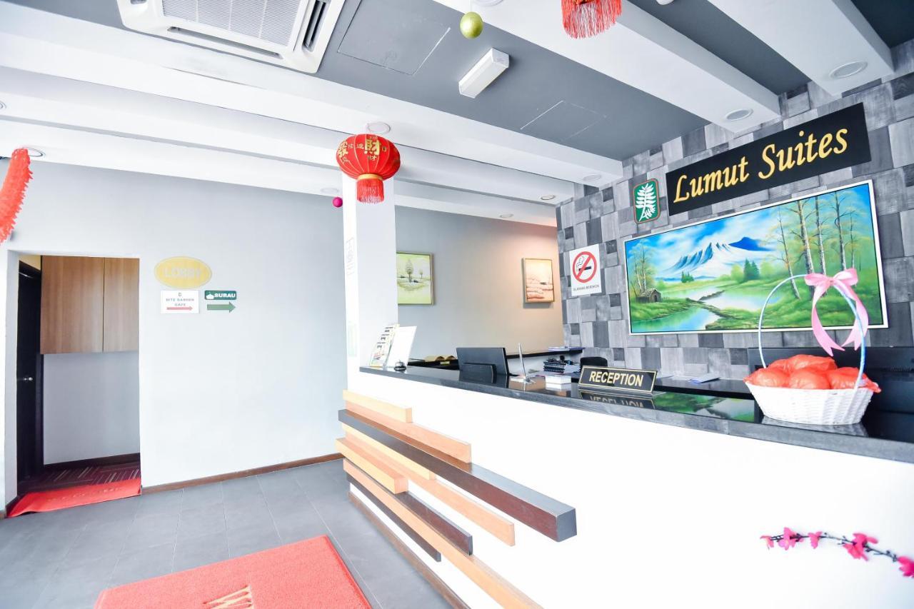 Lumut Suites Buitenkant foto