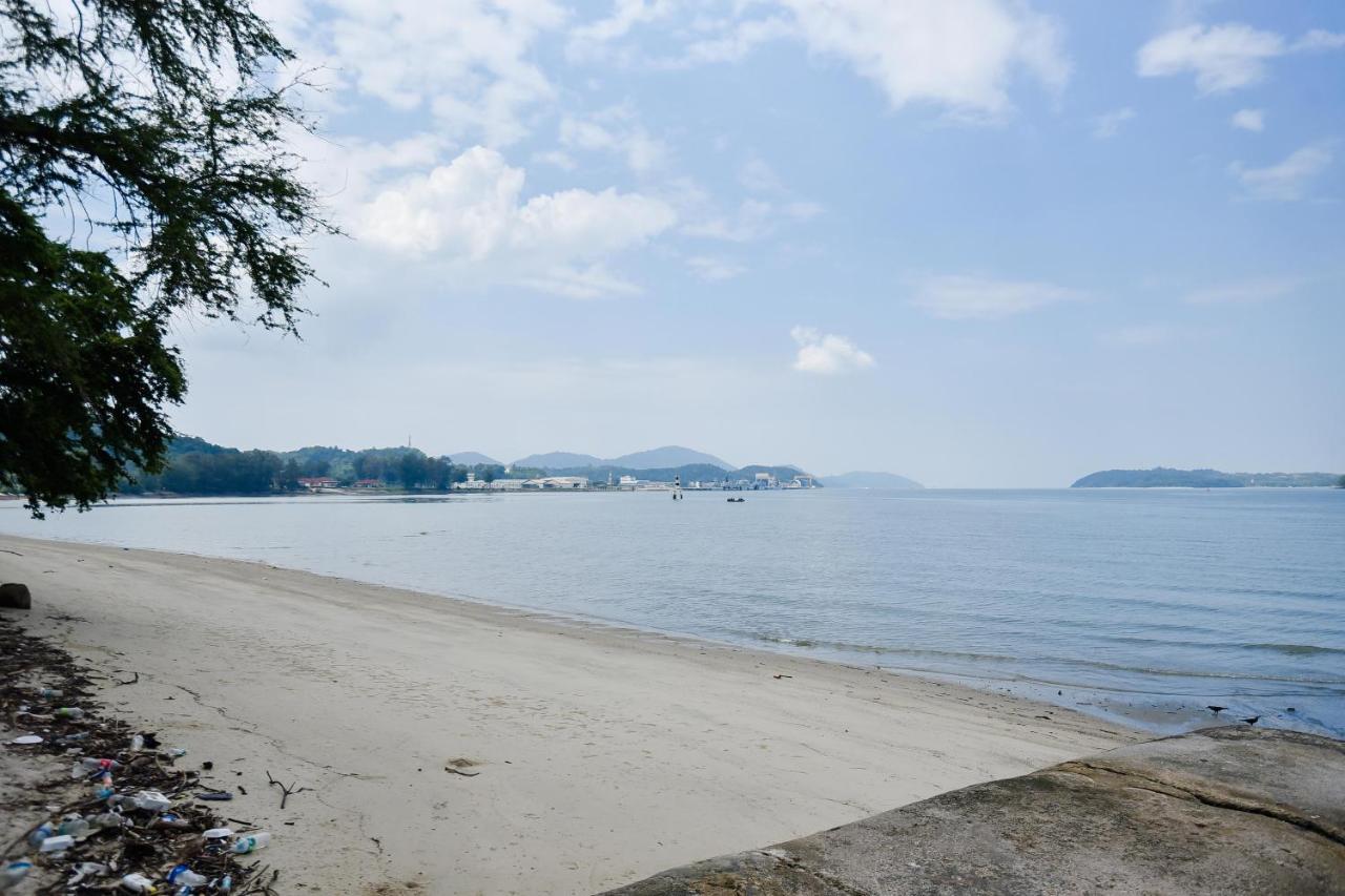 Lumut Suites Buitenkant foto