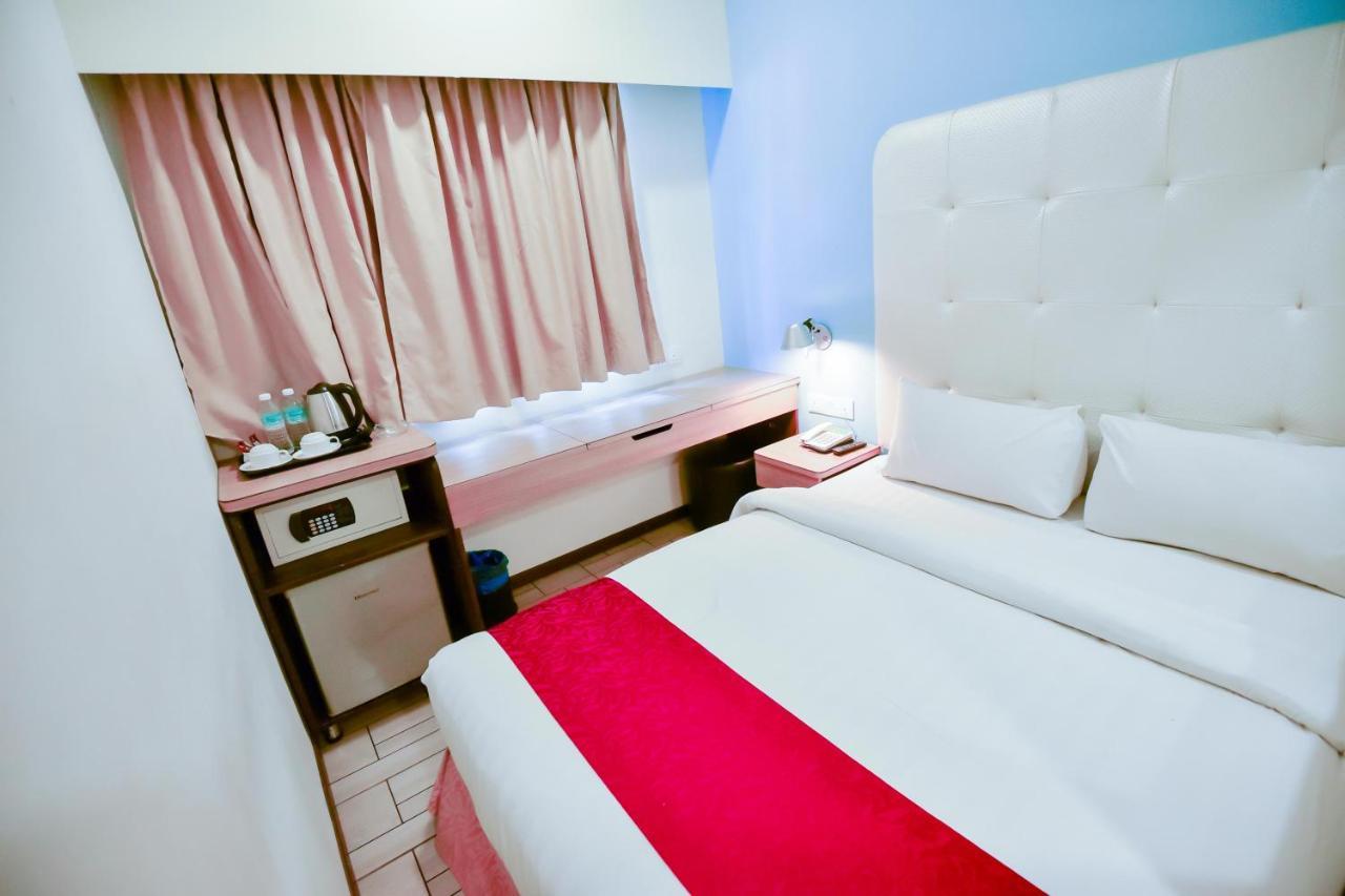 Lumut Suites Buitenkant foto